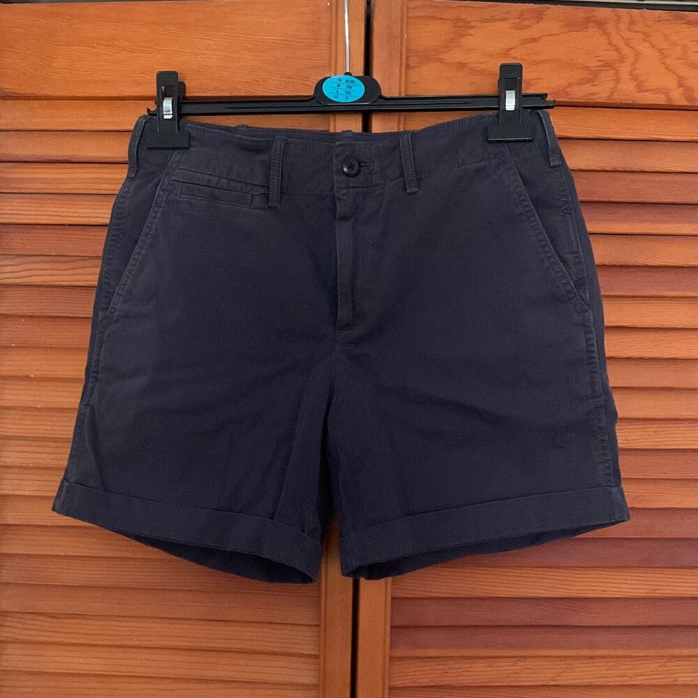 Gap‎ 5" Navy Blue Shorts Size 4